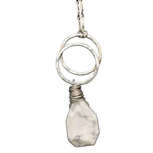 Silver double circles white agate drop necklace - Picture 4 of 8